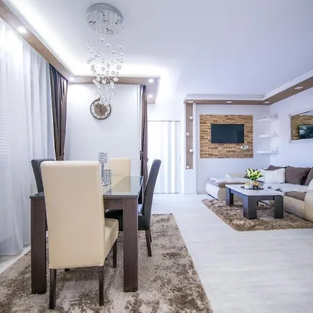 Nina Ii Apartment Sremska Mitrovica