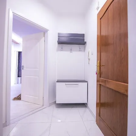 Nina Ii * Sremska Mitrovica